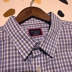 Untuckit plaid button up shirt
